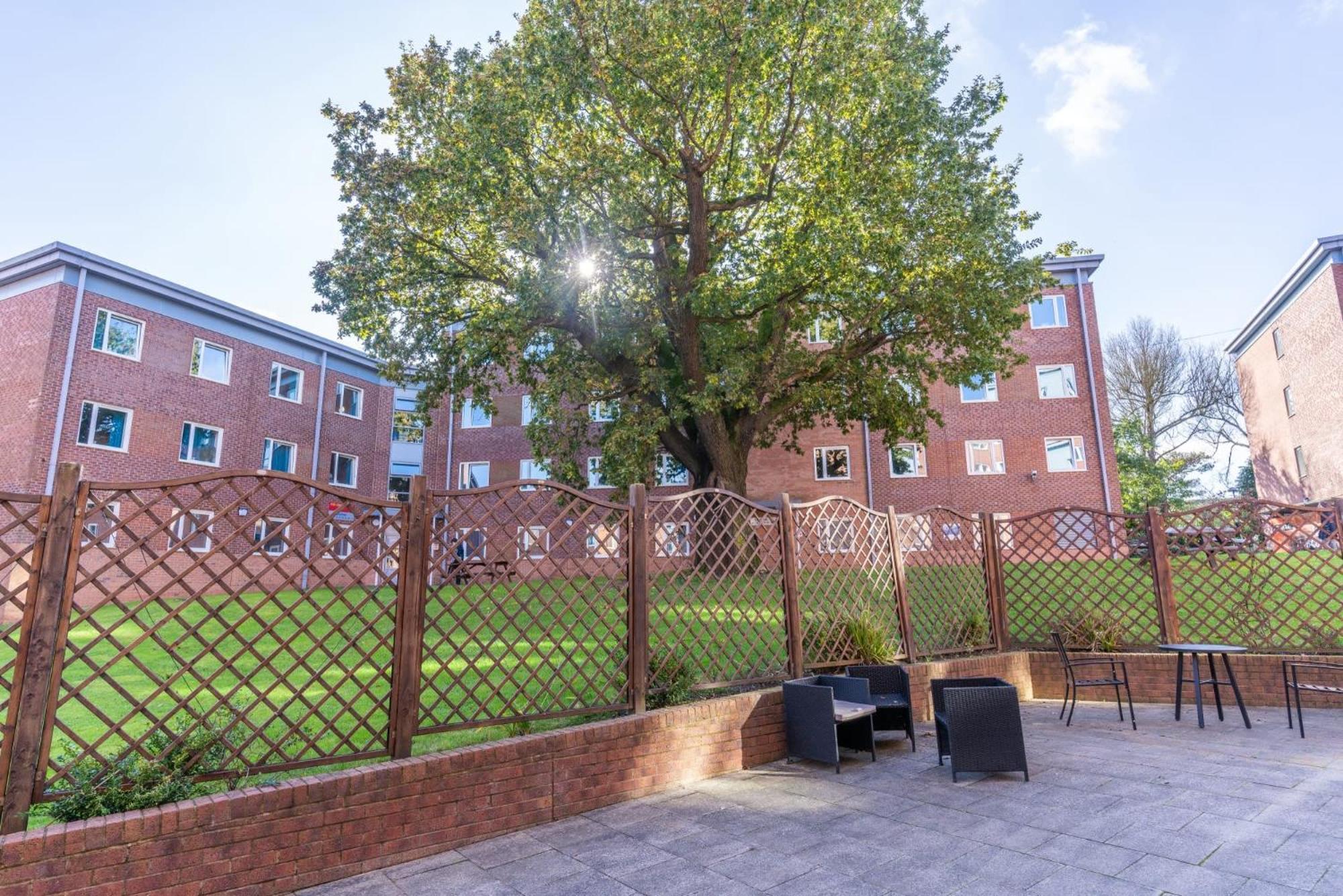 Broadgate Park Beeston Apartment